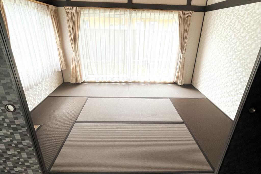 【ウポポイ近く】庭付きログハウステイスト・ Bbqセットあり 4名様まで同一料金 Shiraoi Eksteriør bilde